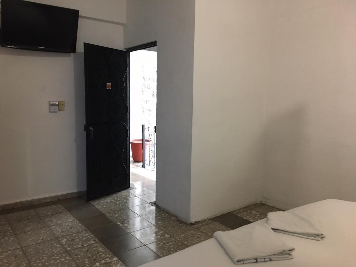 Hotel Mexicali Colima Extérieur photo